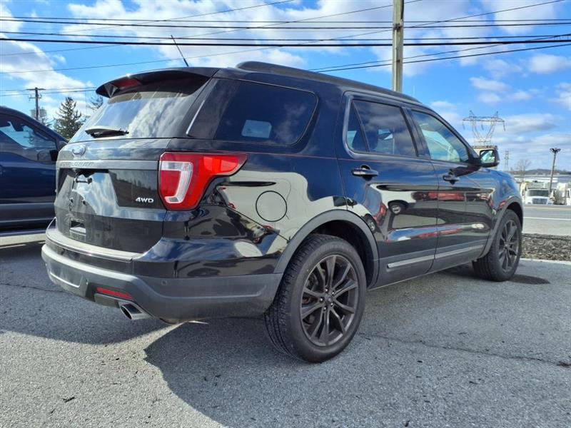 Ford Explorer XLT 4WD 2018
