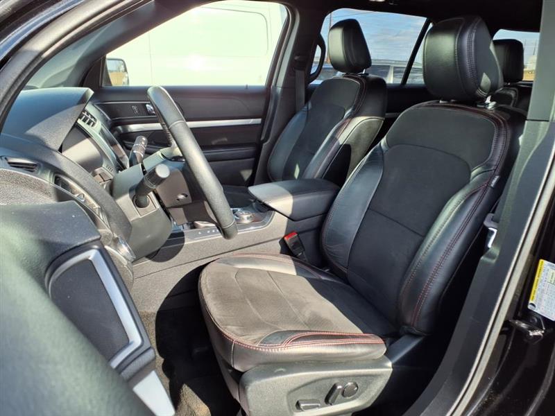 Ford Explorer XLT 4WD 2018