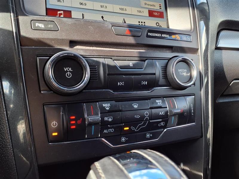 Ford Explorer XLT 4WD 2018