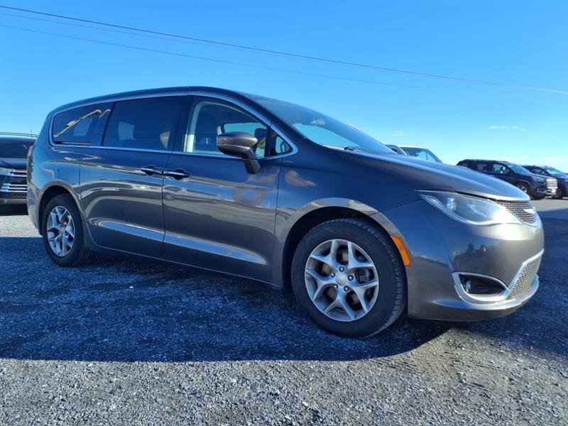 Chrysler Pacifica Touring Plus 2018