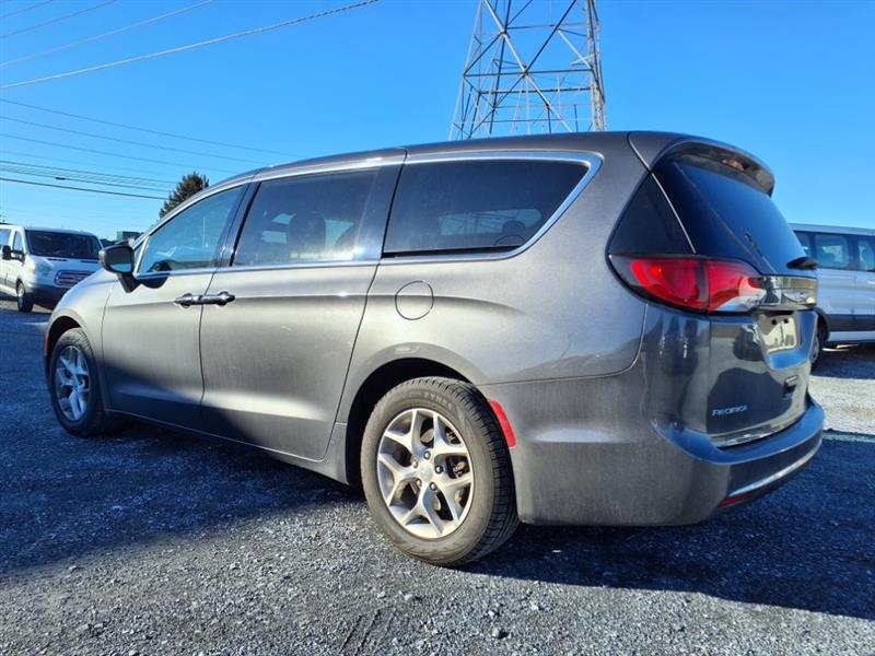 Chrysler Pacifica Touring Plus 2018