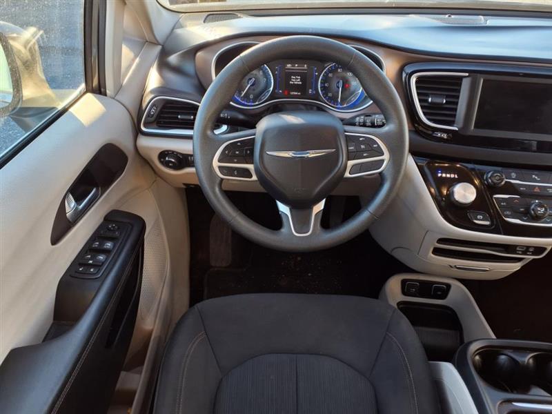 Chrysler Pacifica Touring Plus 2018