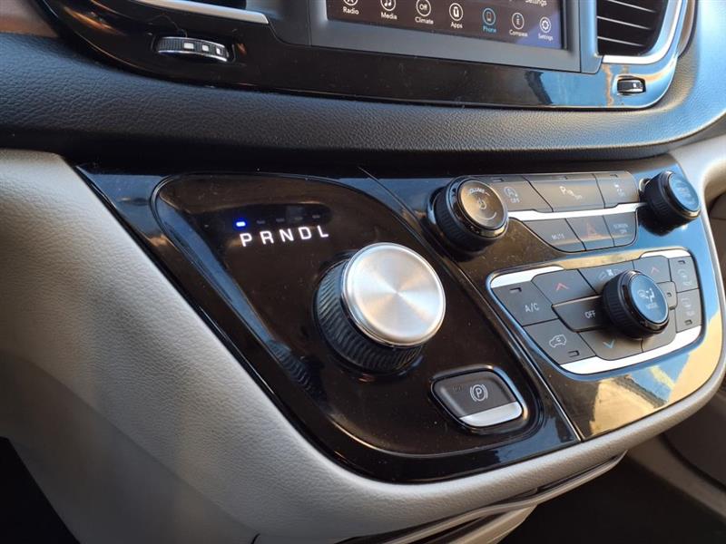 Chrysler Pacifica Touring Plus 2018