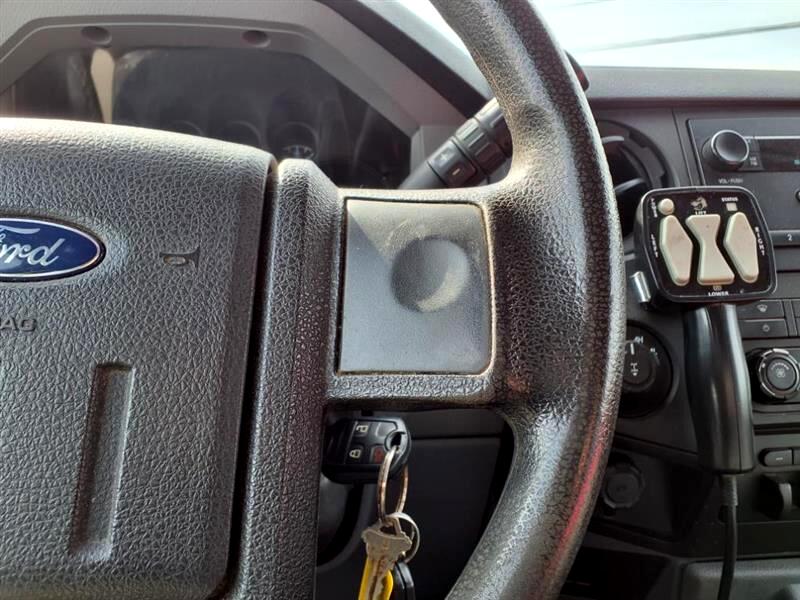 Ford F-350 SD XLT SuperCab Long Bed 4WD 2014