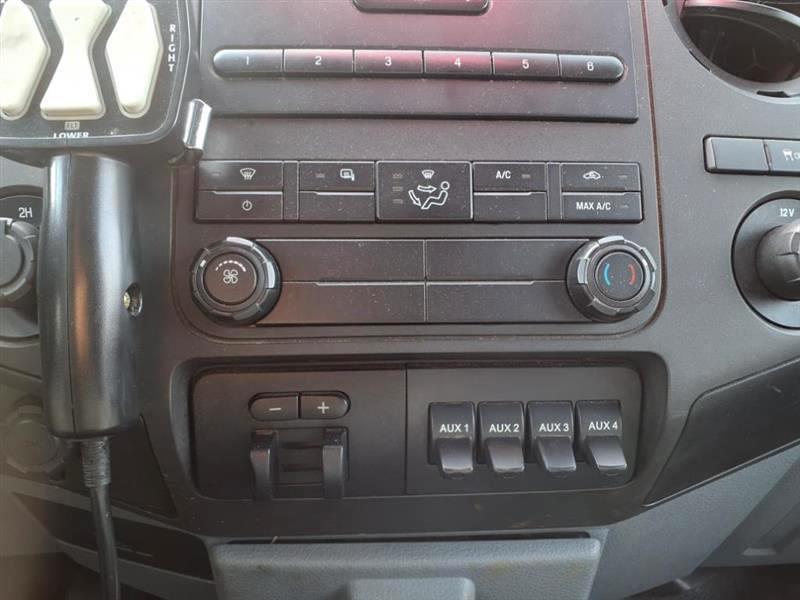 Ford F-350 SD XLT SuperCab Long Bed 4WD 2014