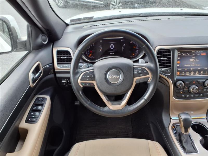 Jeep Grand Cherokee Laredo 4WD 2017