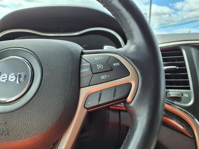 Jeep Grand Cherokee Laredo 4WD 2017