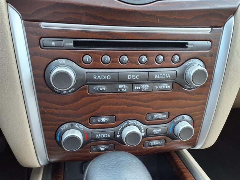 Nissan Pathfinder S 4WD 2019