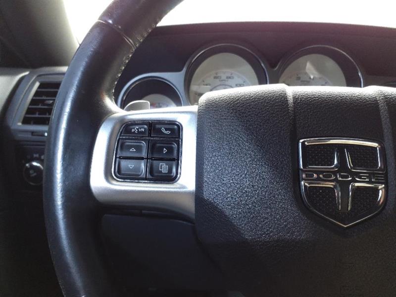 Dodge Challenger SXT 2012