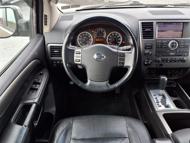 Nissan Armada SE 4WD 2008