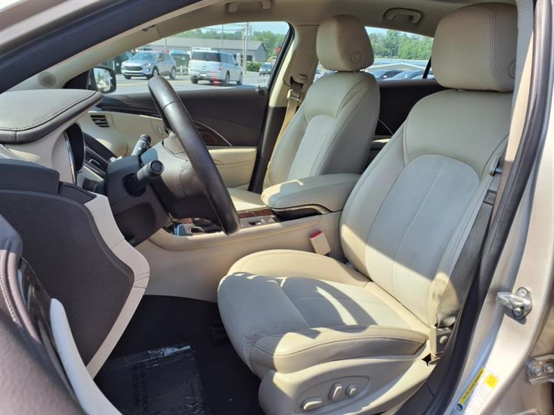 Buick LaCrosse Base 2016 Buick LaCrosse Base 2016