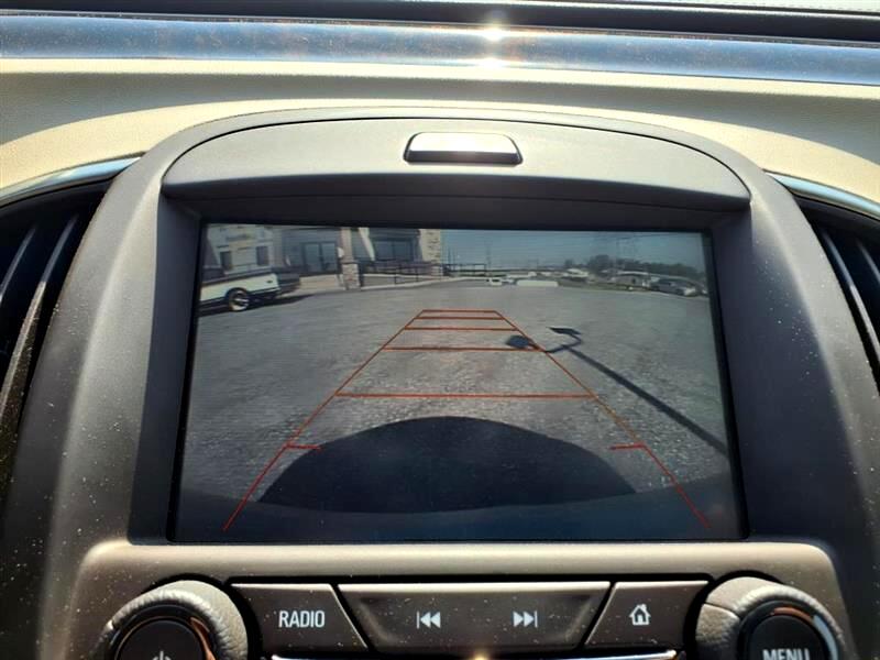 Buick LaCrosse Base 2016