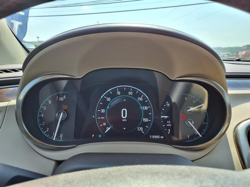 Buick LaCrosse Base 2016