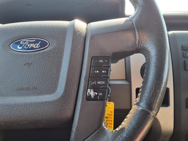 Ford F-150 XLT SuperCab 8-ft. Bed 4WD 2010