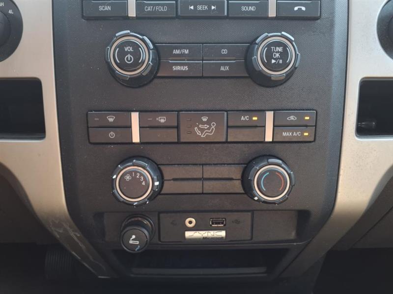 Ford F-150 XLT SuperCab 8-ft. Bed 4WD 2010