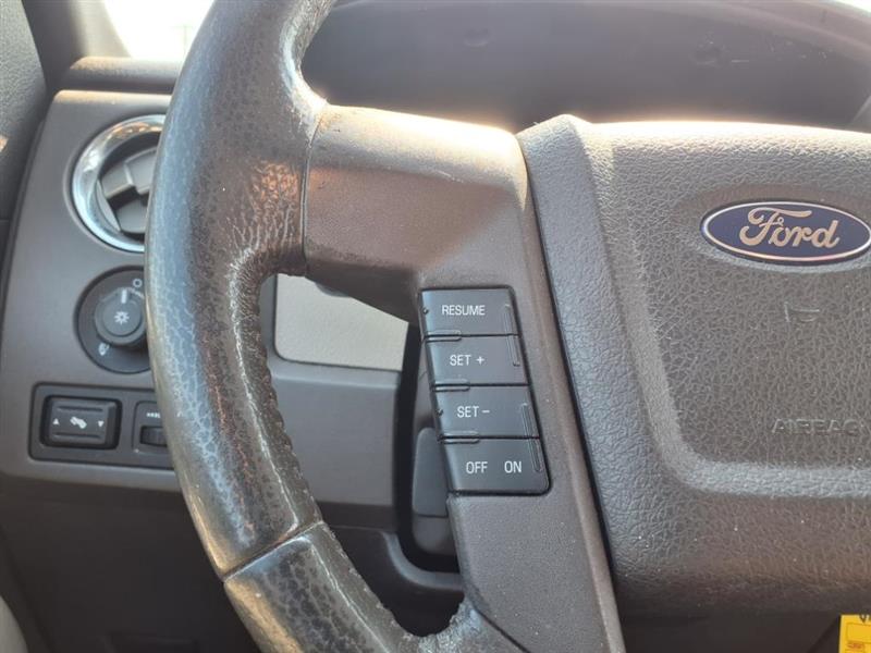 Ford F-150 XLT SuperCab 8-ft. Bed 4WD 2010