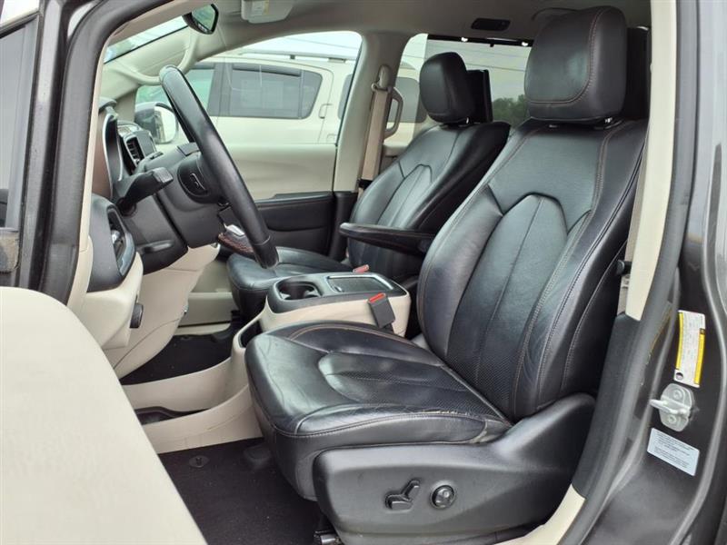 Chrysler Pacifica Touring-L Plus 2017