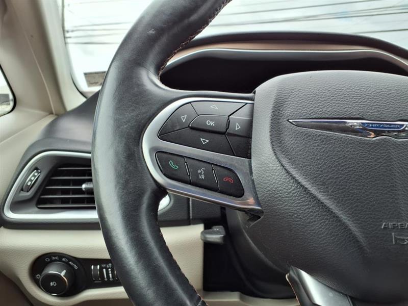 Chrysler Pacifica Touring-L Plus 2017