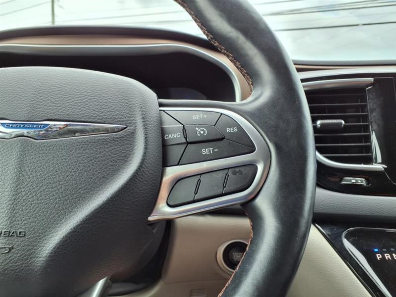 Chrysler Pacifica Touring-L Plus 2017