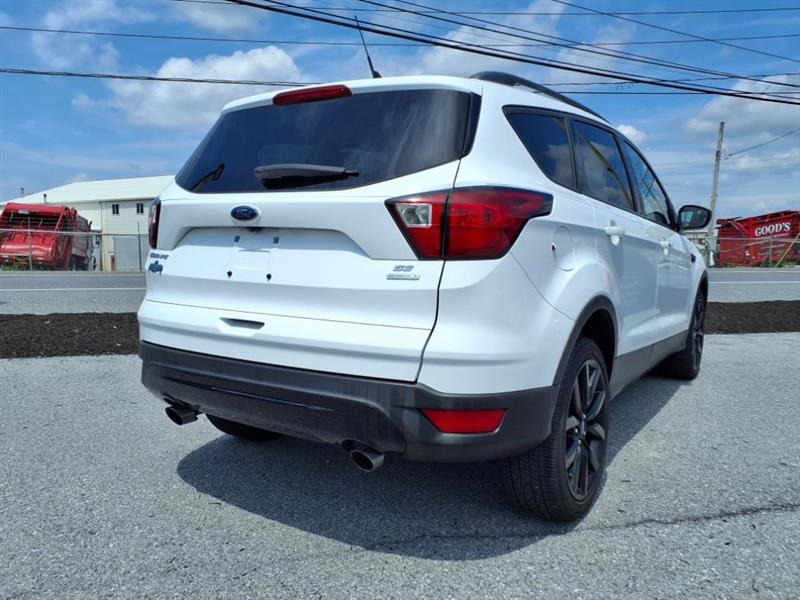 Ford Escape SE FWD 2019