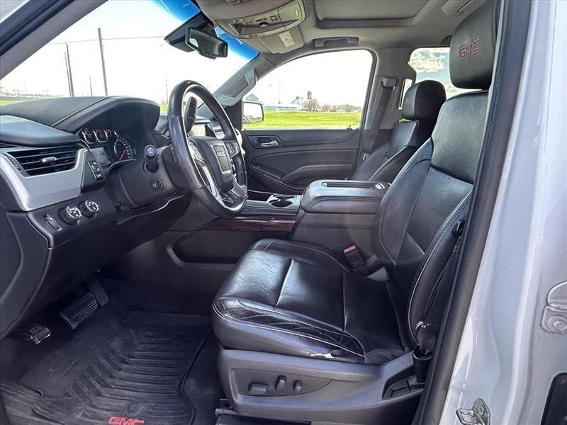 GMC Yukon SLT 4WD 2015