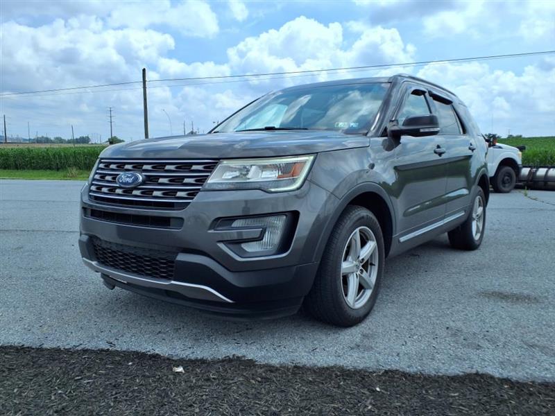 Ford Explorer XLT 4WD 2017