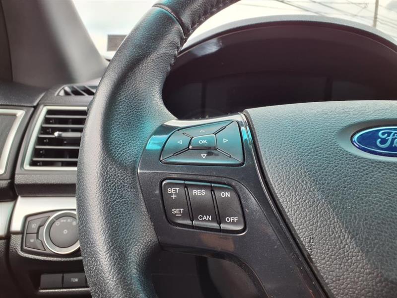 Ford Explorer XLT 4WD 2017
