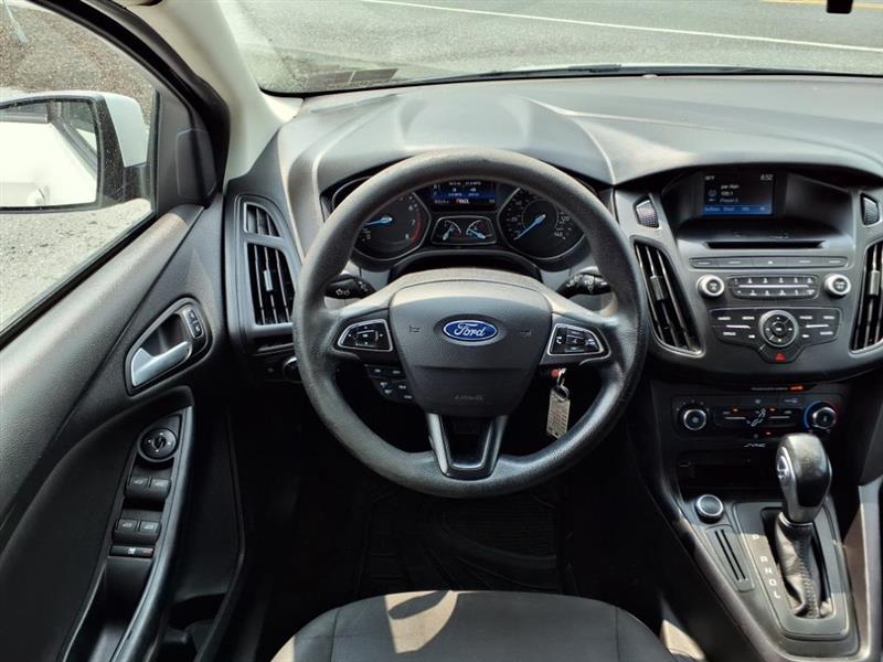 Ford Focus SE Hatch 2017