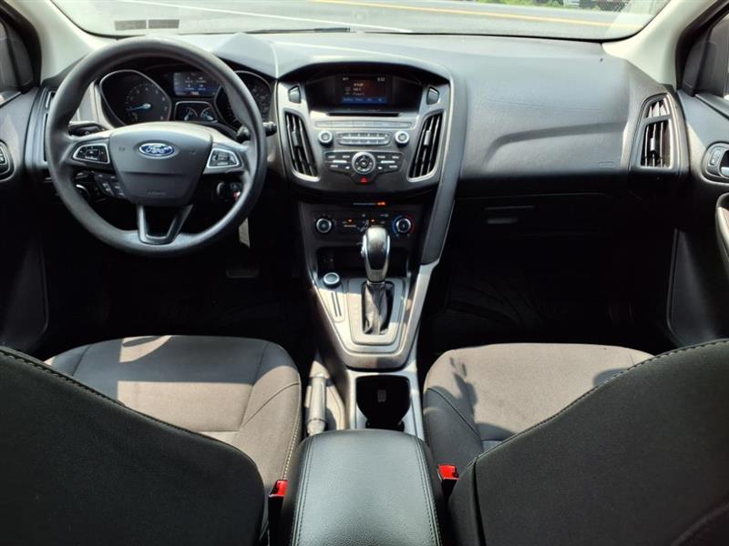 Ford Focus SE Hatch 2017