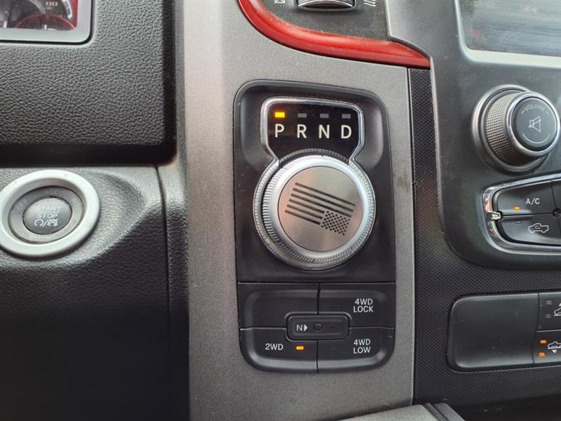 RAM 1500 Rebel Crew Cab SWB 4WD 2016 RAM 1500 Rebel Crew Cab SWB 4WD 2016