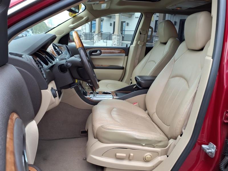 Buick Enclave Leather AWD 2012