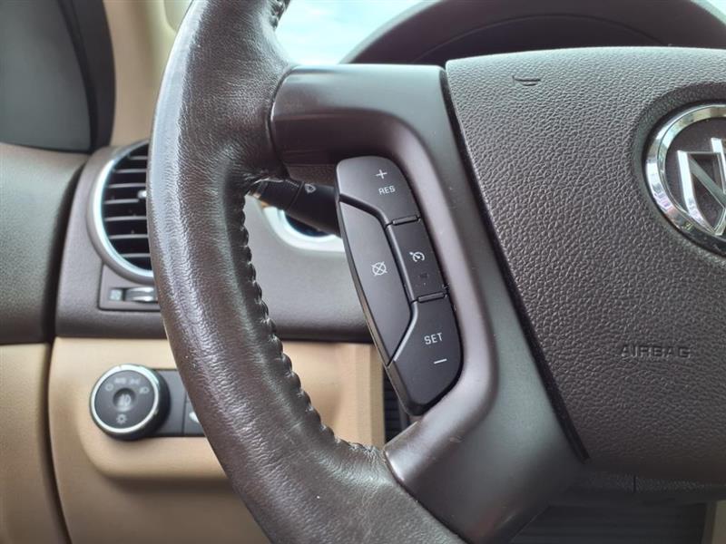 Buick Enclave Leather AWD 2012