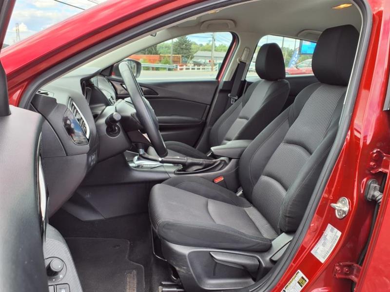 Mazda MAZDA3 i Touring AT 4-Door 2015