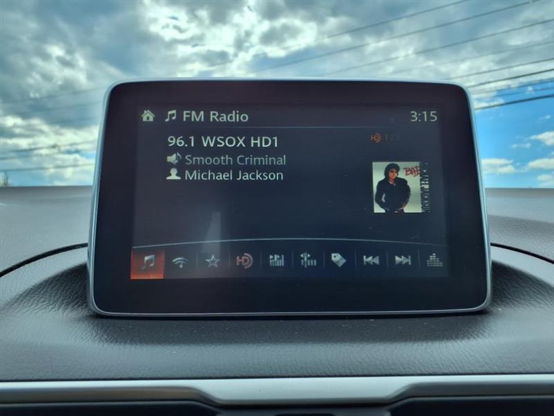 Mazda MAZDA3 i Touring AT 4-Door 2015