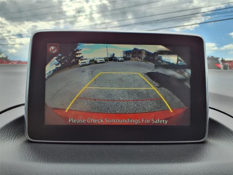 Mazda MAZDA3 i Touring AT 4-Door 2015