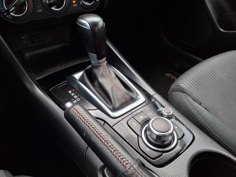 Mazda MAZDA3 i Touring AT 4-Door 2015