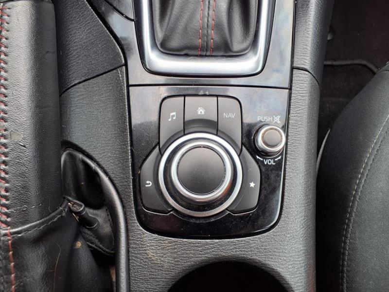 Mazda MAZDA3 i Touring AT 4-Door 2015