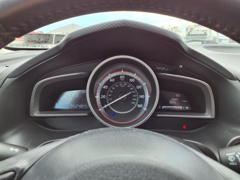 Mazda MAZDA3 i Touring AT 4-Door 2015