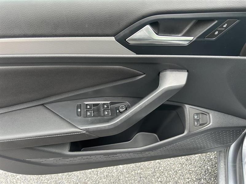 Volkswagen Jetta S 2024