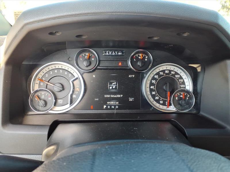 RAM 1500 SLT Quad Cab 4WD 2018