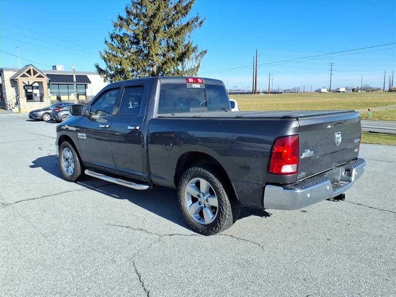 RAM 1500 SLT Quad Cab 4WD 2018