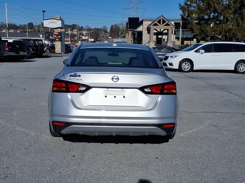 Nissan Altima 2.5 S 2020