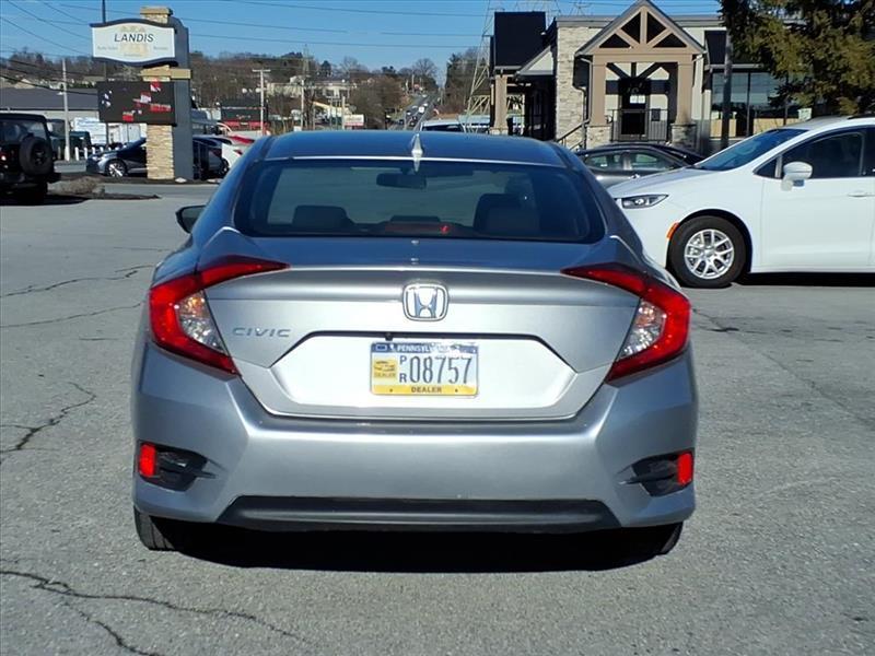 Honda Civic EX Sedan CVT 2018