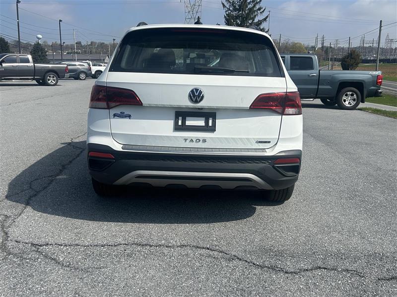 Volkswagen Taos S 4MOTION 2022