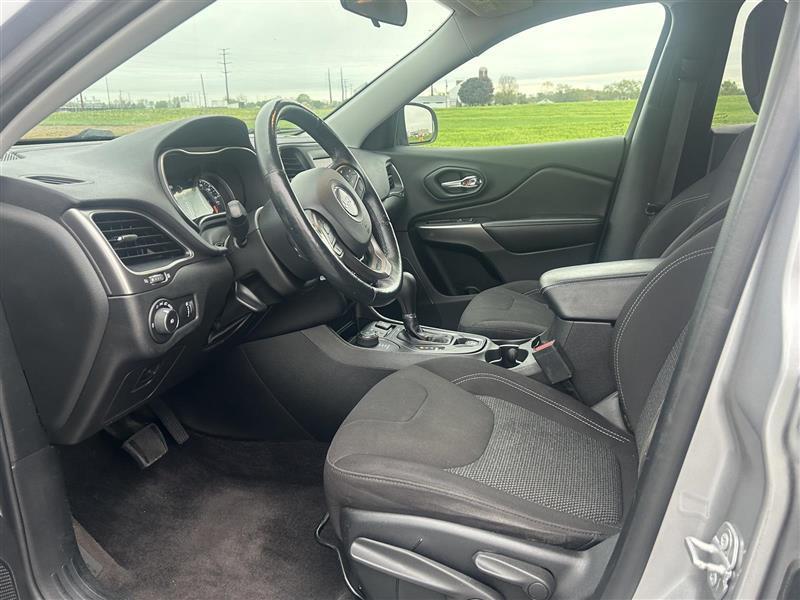 Jeep Cherokee Latitude 4WD 2019