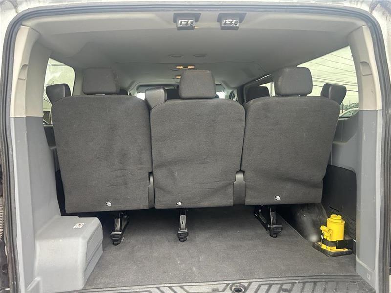 Ford Transit 150 Wagon Low Roof XL w/Sliding Pass. 130-in. WB 2016