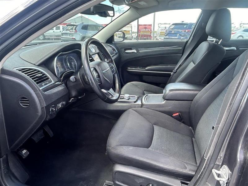 Chrysler 300 Touring 2019