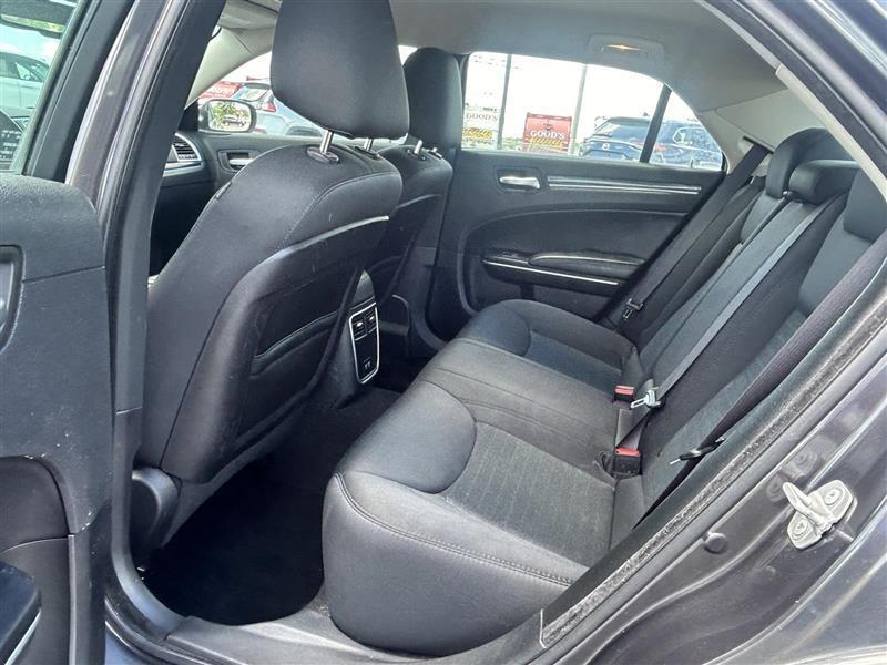 Chrysler 300 Touring 2019