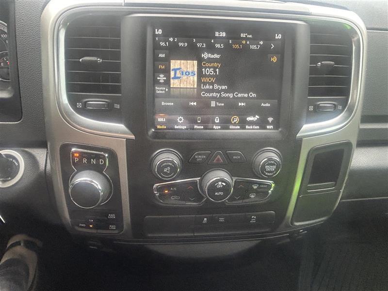 RAM 1500 Classic Tradesman Quad Cab 4WD 2020