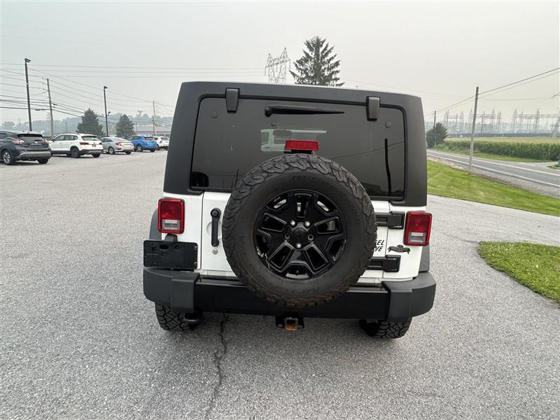 Jeep Wrangler Unlimited Sport 4WD 2017